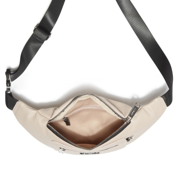 New GUESS Ezra Logo Fanny Pack - Picture 4 of 8